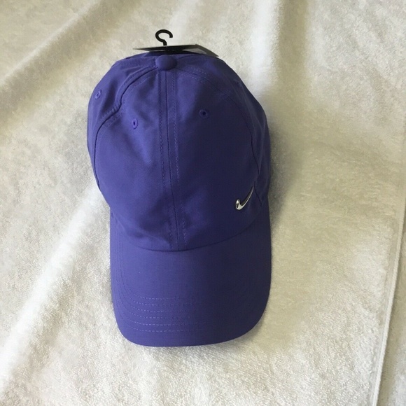 nike metal swoosh cap blue